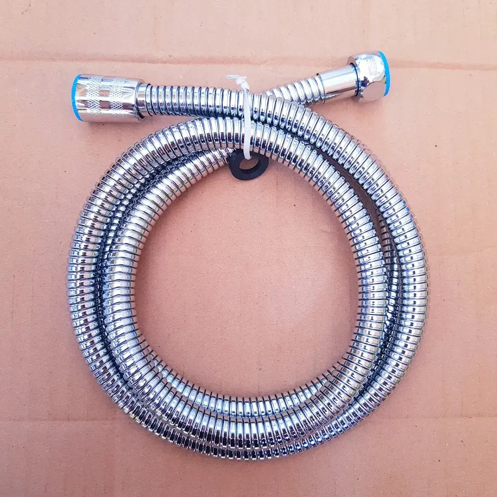 Bộ Sen Tắm Tăng Áp WuFeng Inox 304, Tay Nhựa Xi WF-252S