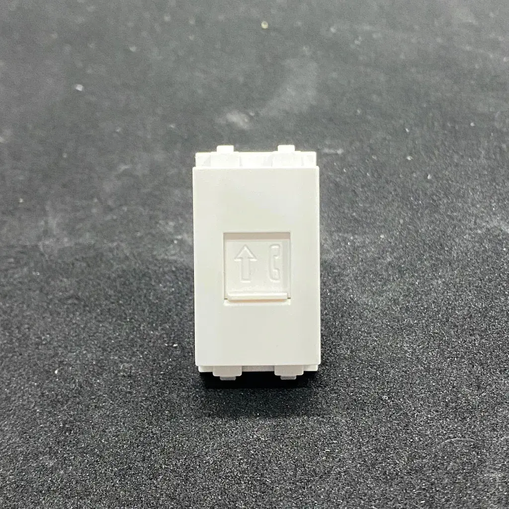 Hạt Ổ cắm Điện Thoại (RJ11) Sino Vanlock S18CC31RJ