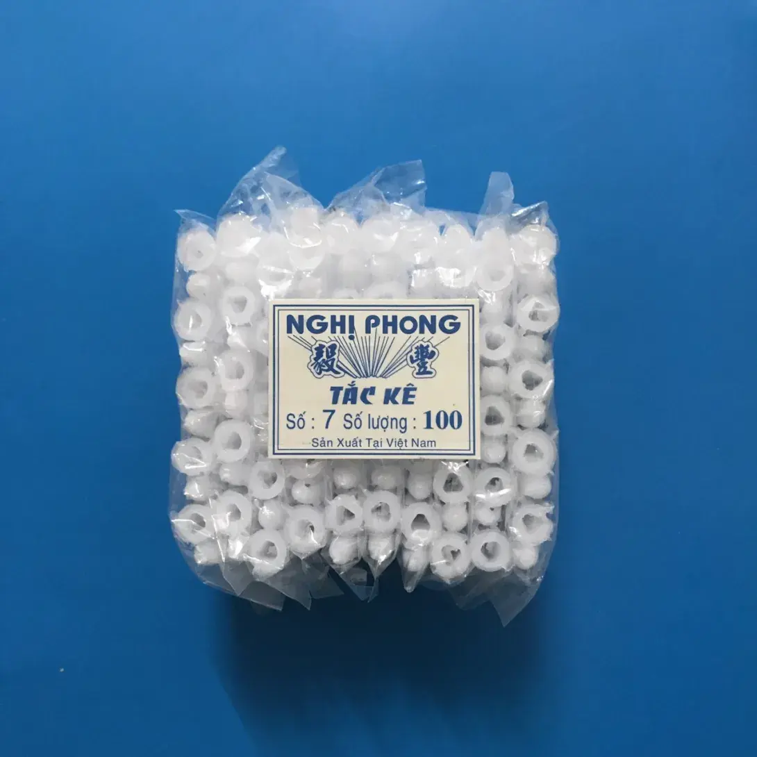 Tắc kê nhựa 6 Khía Nghị Phong