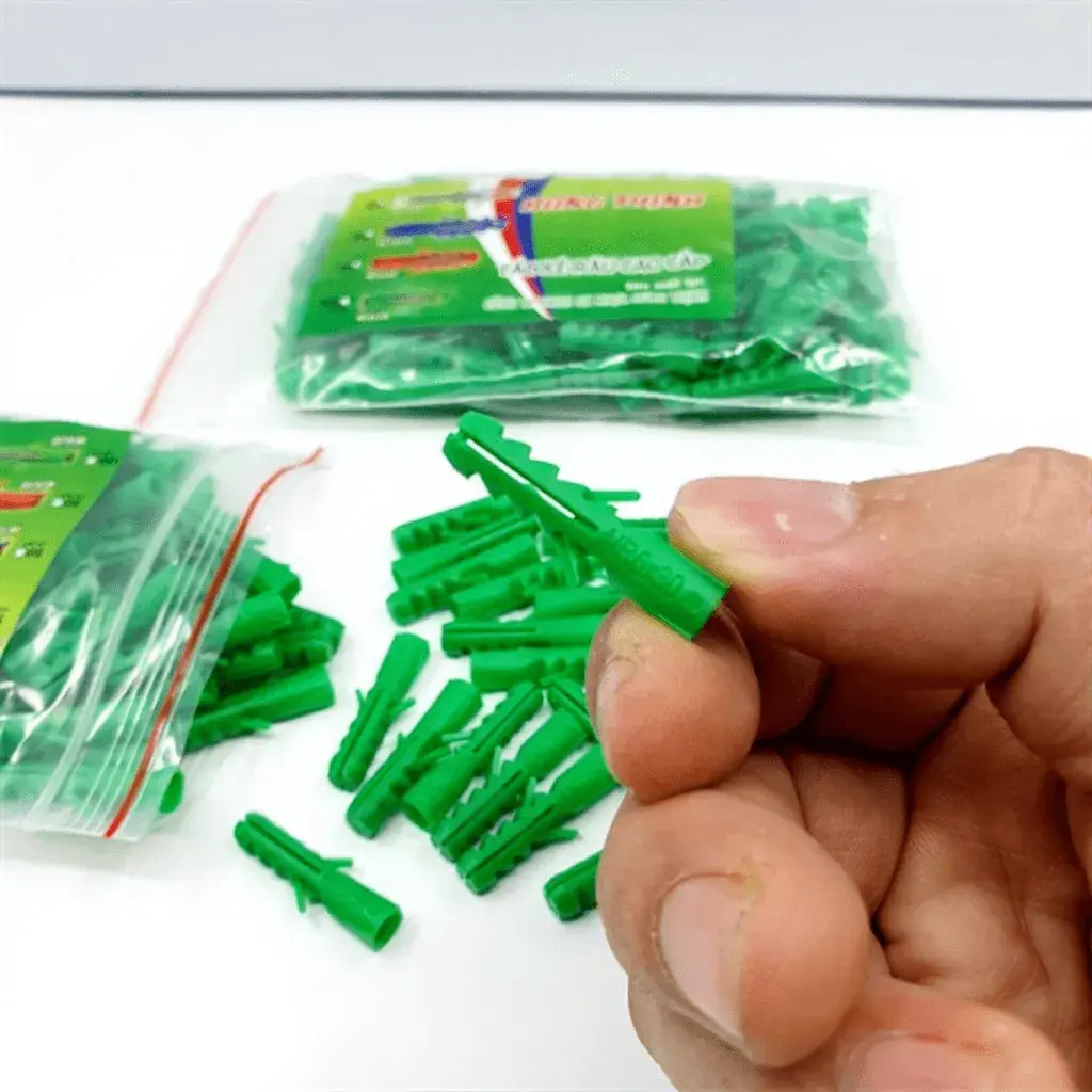 Tắc Kê Râu Xanh Hưng Thịnh 6x30mm 