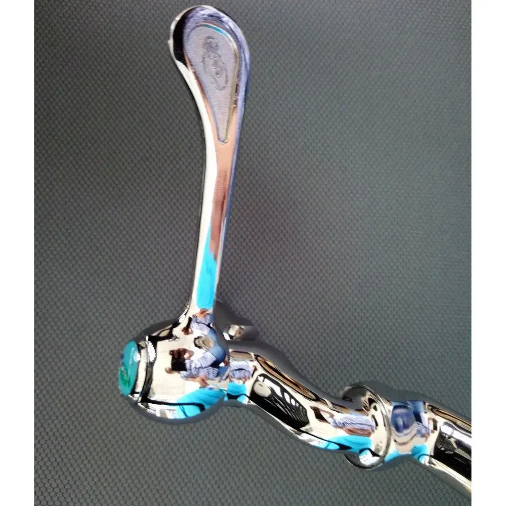 Vòi Rửa Chén Lạnh Gắn Tường Xoay 360 Độ WuFeng WF-146D